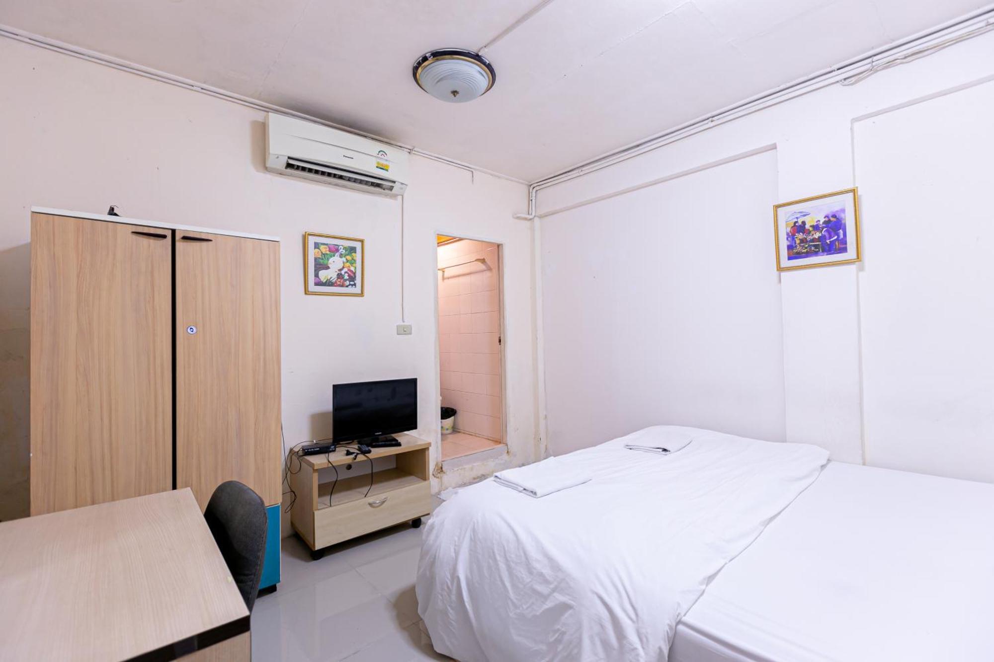 Freesia Saladaeng Silom Apartments Bangkok Eksteriør bilde