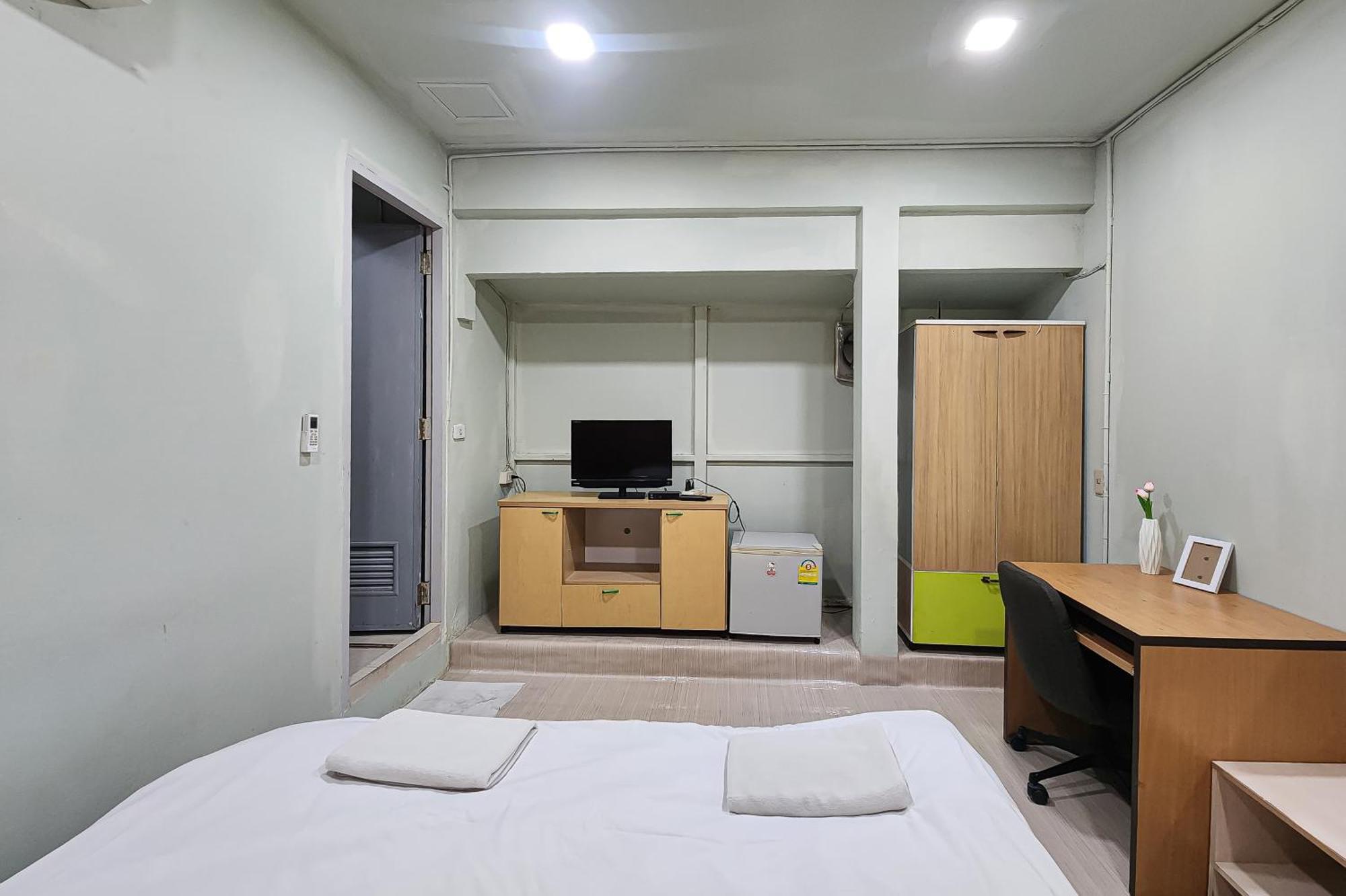 Freesia Saladaeng Silom Apartments Bangkok Eksteriør bilde