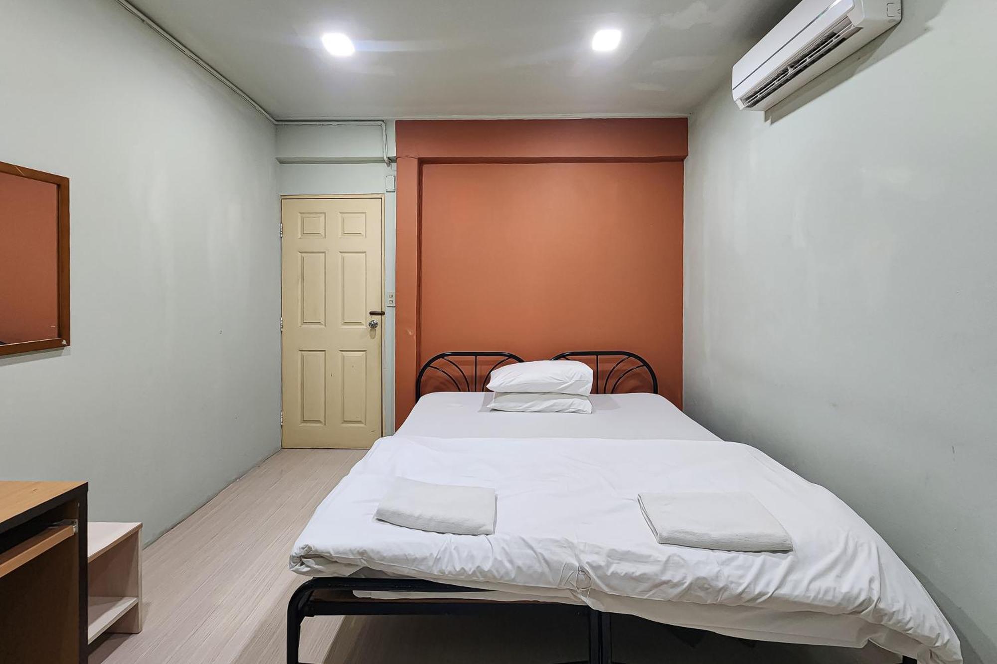 Freesia Saladaeng Silom Apartments Bangkok Eksteriør bilde
