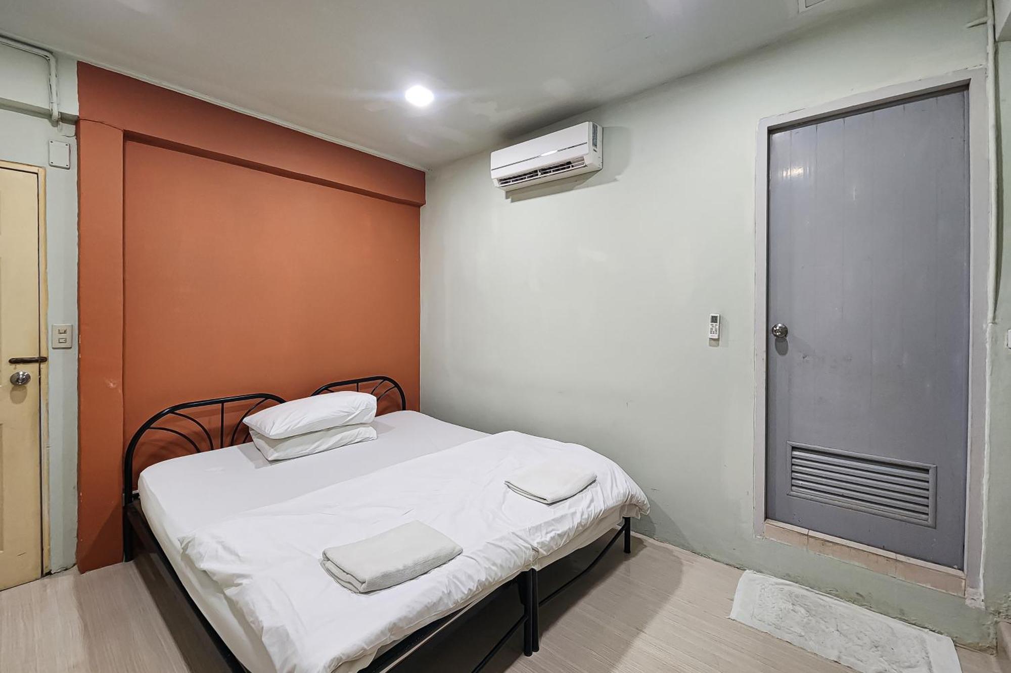 Freesia Saladaeng Silom Apartments Bangkok Eksteriør bilde